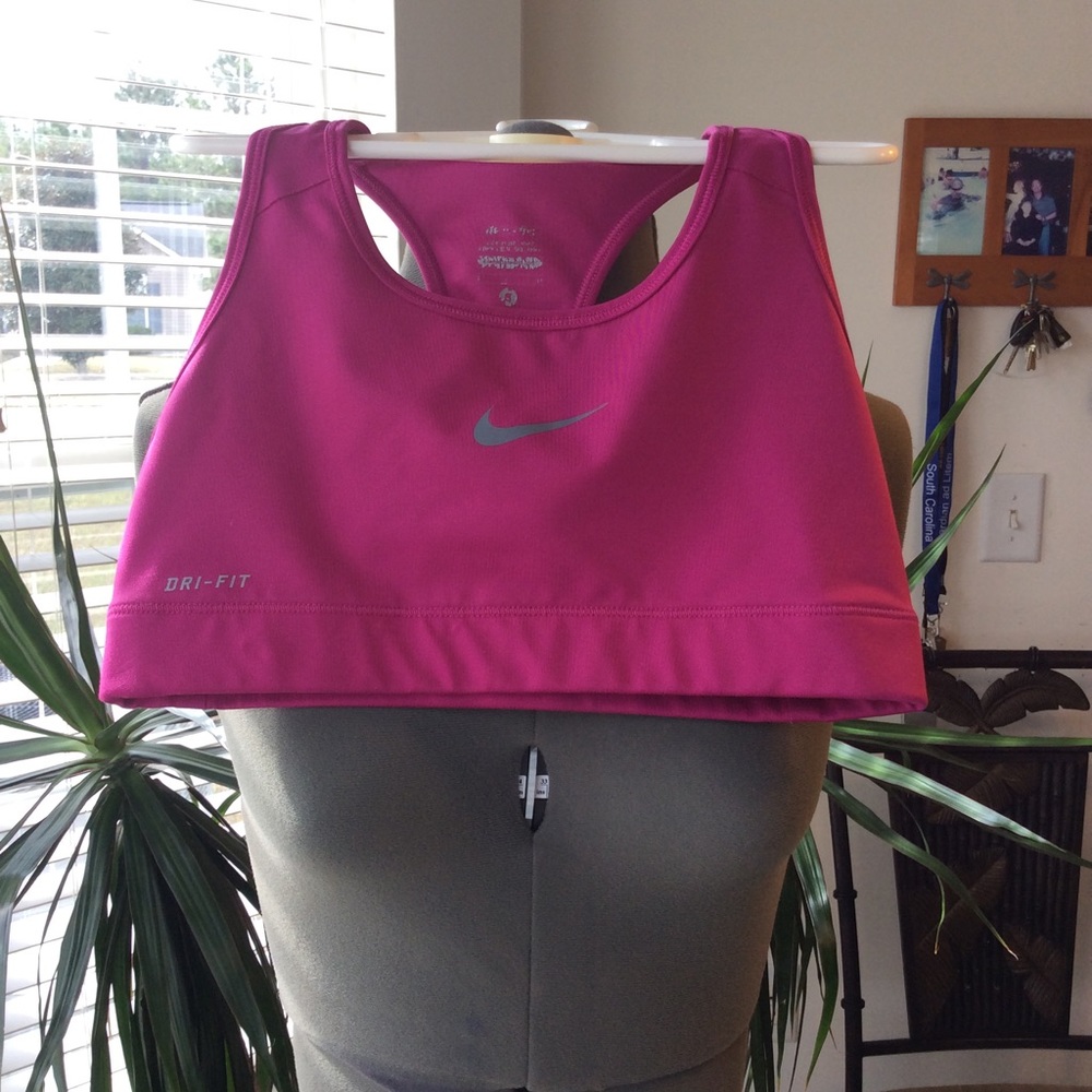 Nike Dri-Fit Sports  Bra/Top